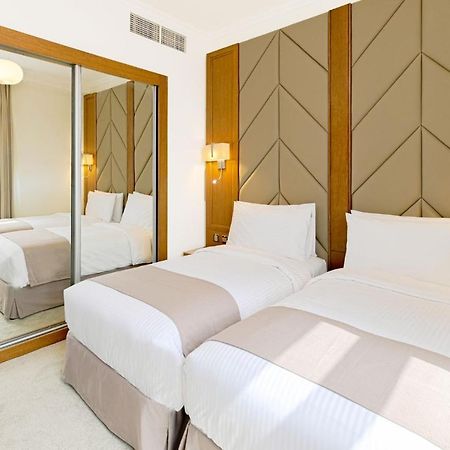 Time Moonstone Hotel Apartments ฟูไจราห์ ภายนอก รูปภาพ