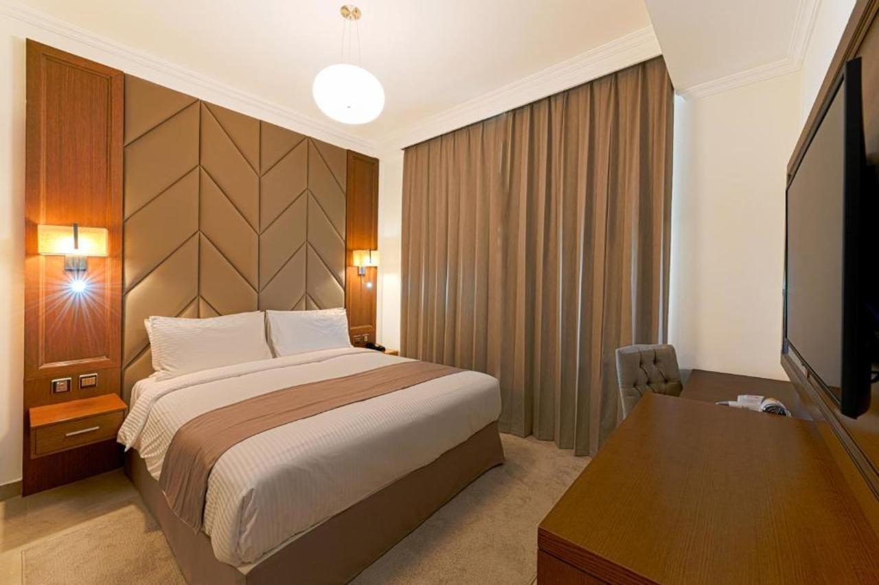 Time Moonstone Hotel Apartments ฟูไจราห์ ภายนอก รูปภาพ