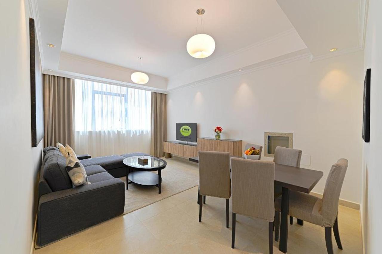 Time Moonstone Hotel Apartments ฟูไจราห์ ภายนอก รูปภาพ