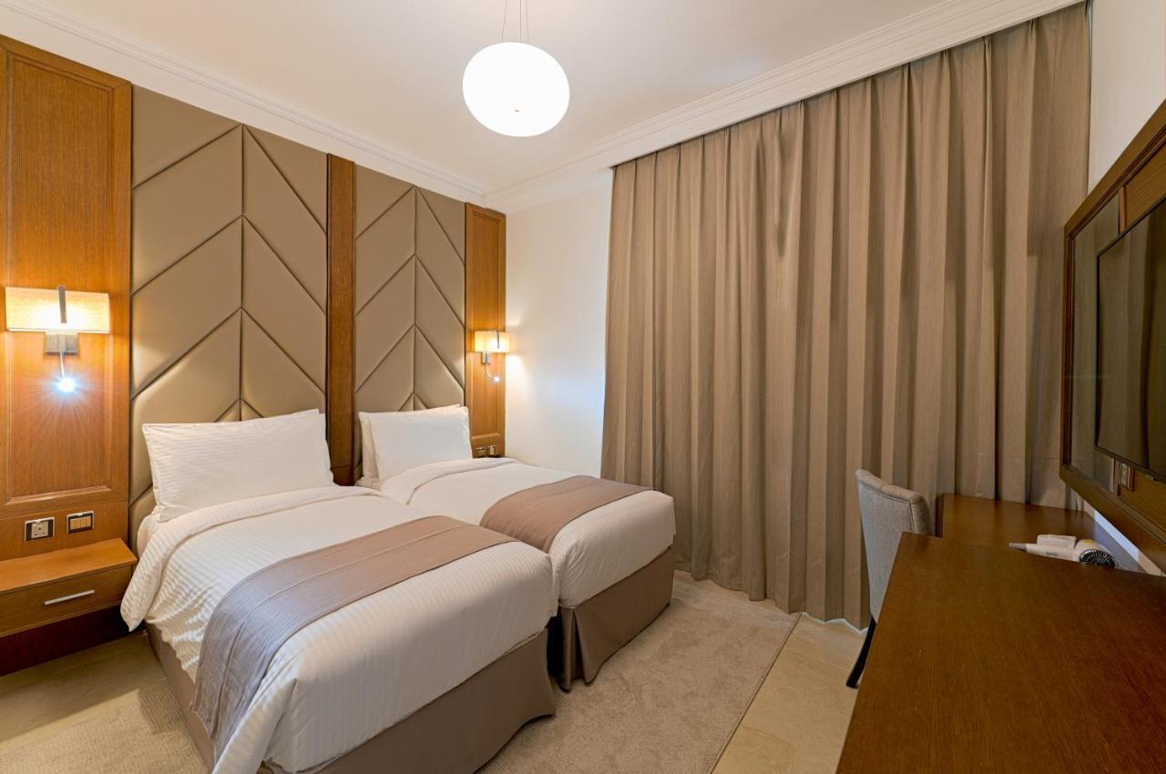 Time Moonstone Hotel Apartments ฟูไจราห์ ภายนอก รูปภาพ