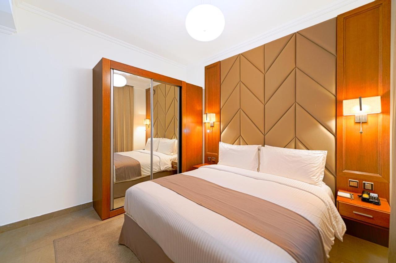 Time Moonstone Hotel Apartments ฟูไจราห์ ภายนอก รูปภาพ