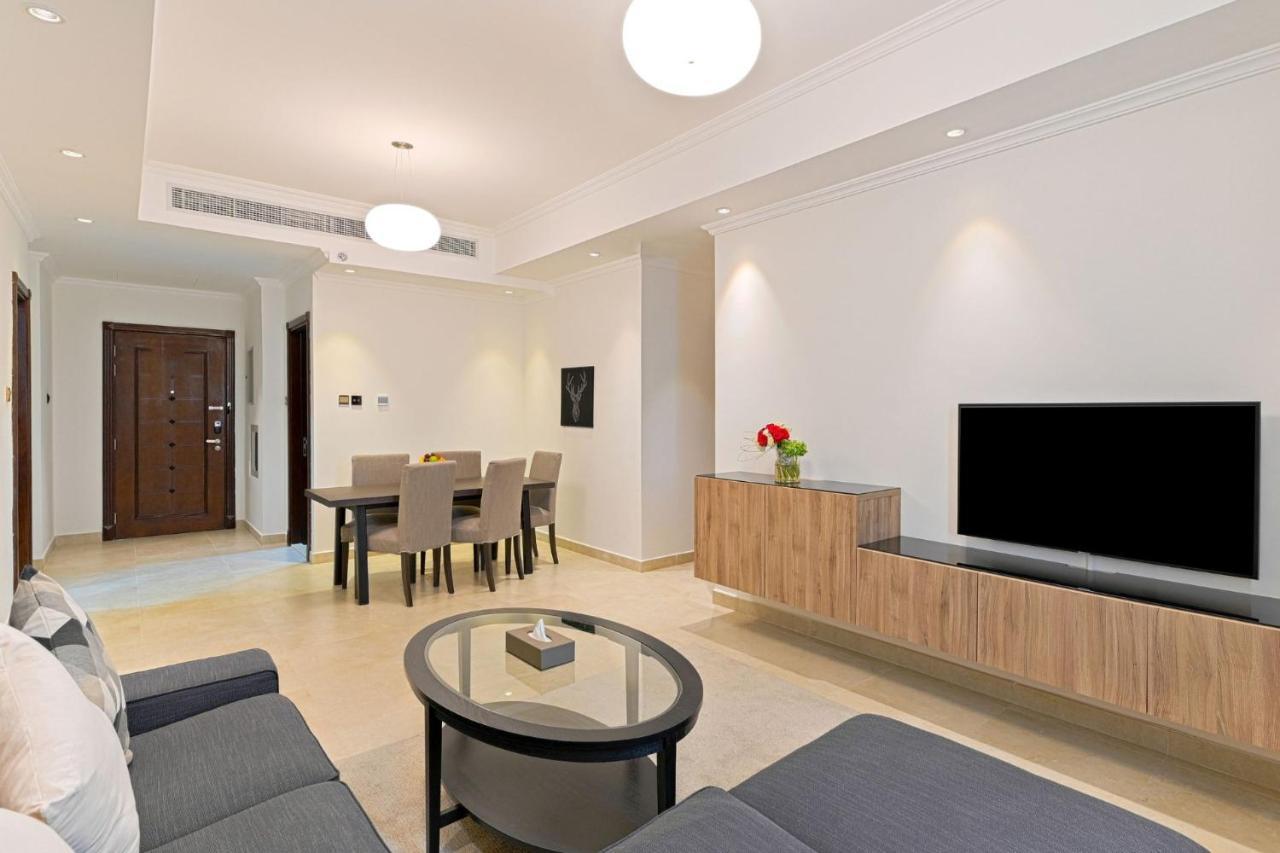 Time Moonstone Hotel Apartments ฟูไจราห์ ภายนอก รูปภาพ