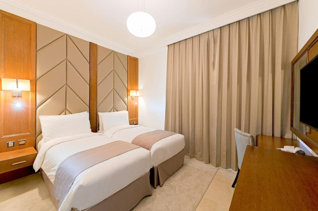 Time Moonstone Hotel Apartments ฟูไจราห์ ภายนอก รูปภาพ