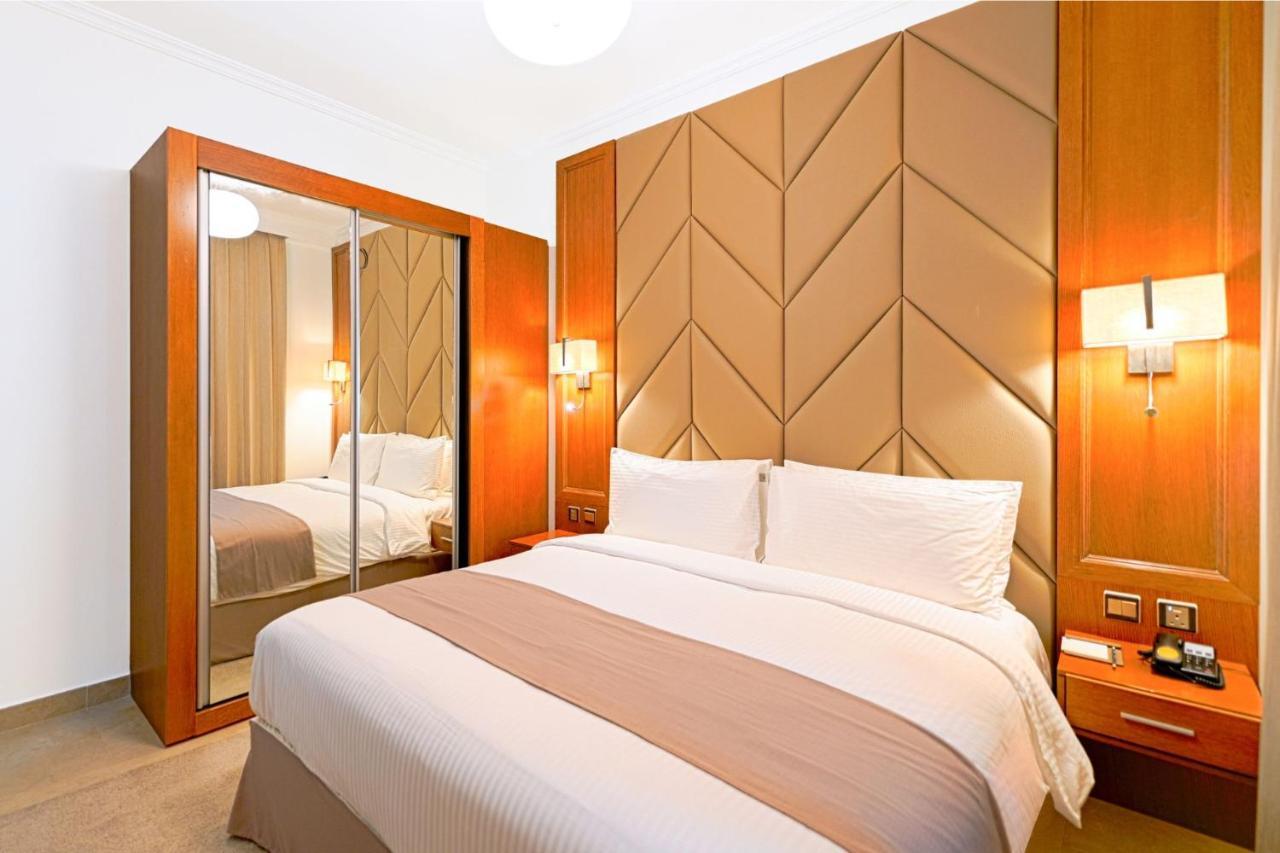 Time Moonstone Hotel Apartments ฟูไจราห์ ภายนอก รูปภาพ